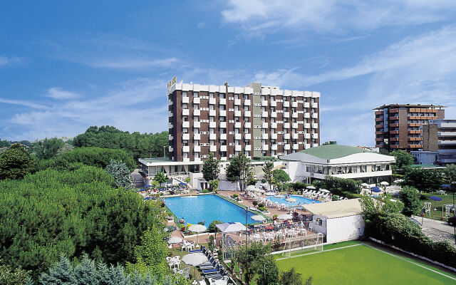 Punta Nord Village & Hotel