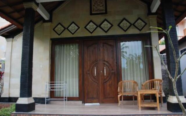 Ketut's Bungalows Lembongan