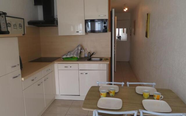 Appartement Sète, 1 pièce, 4 personnes - FR-1-338-366