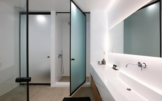 Melidonia Suites