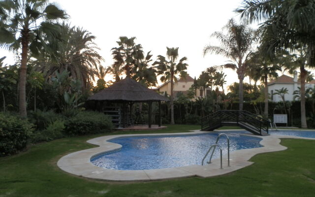 Mimosas Suites Banus