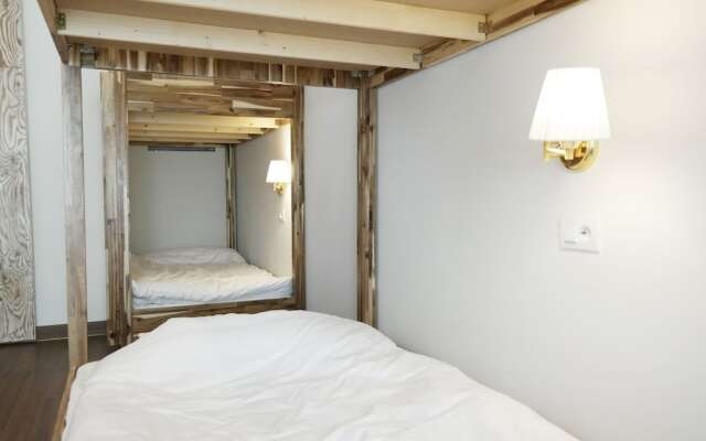 P.S. Guesthouse Itaewon - Hostel