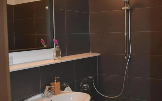 Schöne EinZimmer Wohnung Zwischen Bodensee und Allgäu