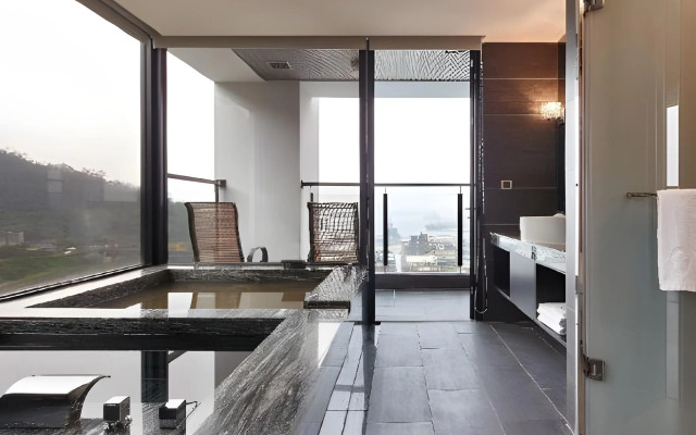 Lakeshore Hotel Suao