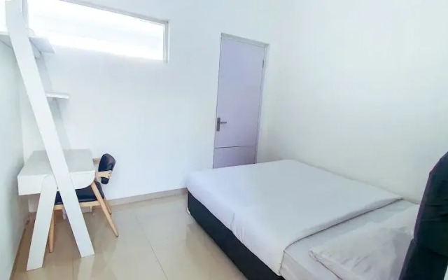 Villa Mangli Monochrome Syariah by eCommerceloka