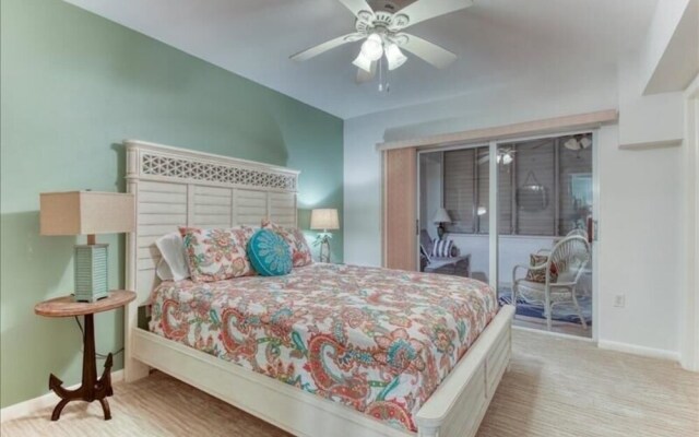 Som 112 - Somerset 2 Bedroom Condo by Redawning