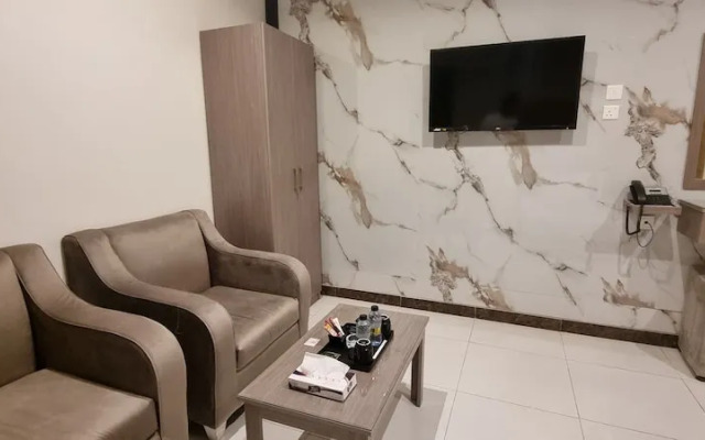 Riyadh Ronza Nanis Hotel