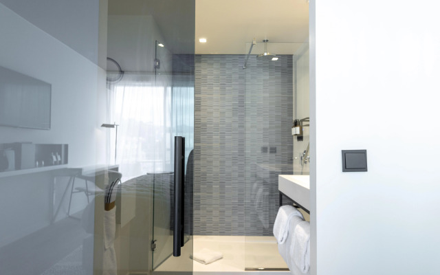 Hotel Indigo Cagnes-sur-Mer by IHG