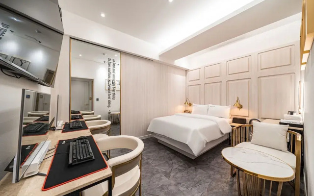 Hotel Insta Suwon