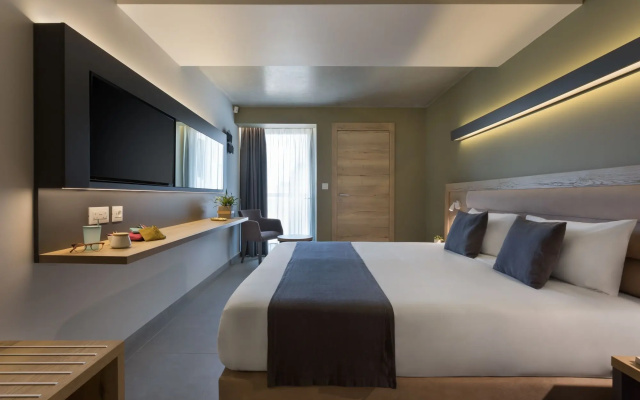 Azur Hotel by ST Hotels