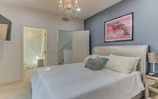 Applewood - Silver Lake 2BD Hollywood
