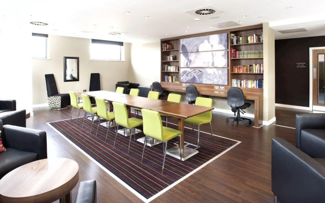 Hampton by Hilton Exeter Airport