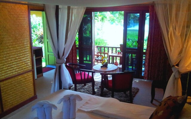 Viang Yonok Hotel Restaurant Sports Club