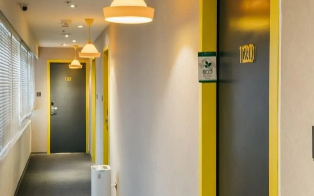 LaVita Hotel