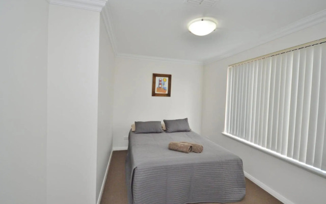 Villa Palazzo 3 - Kalbarri, WA