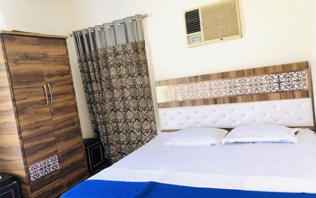 Spicy Mango Malhotra's Pristine Villa