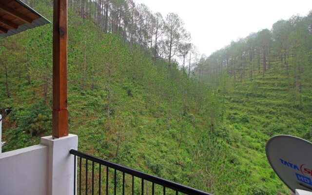 OYO 173 Mountain View Studio Rooms