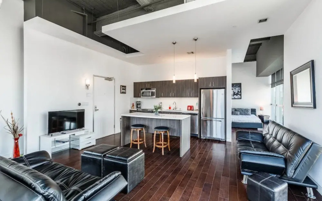 1br Furnished Apartment In Hollywood - Walk Of Fame 1 Bedroom Apts by RedAwning