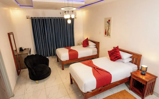 Amakhosi Hotel