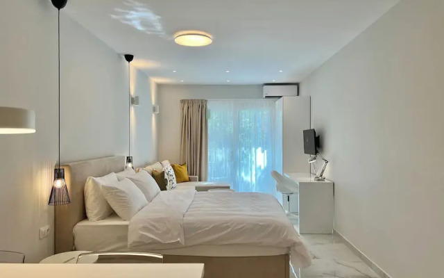 Kono Studios & Suites