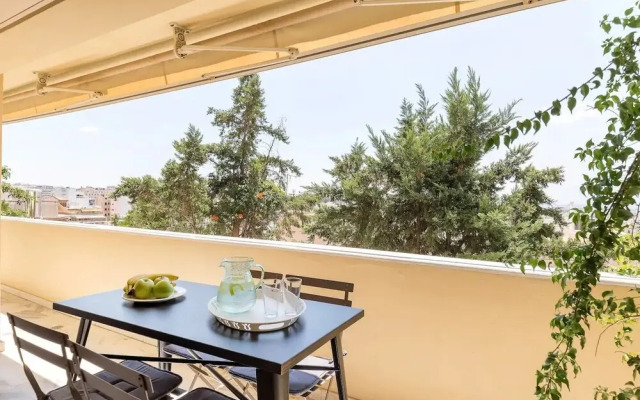 Spacious apartment in Philopappou A7