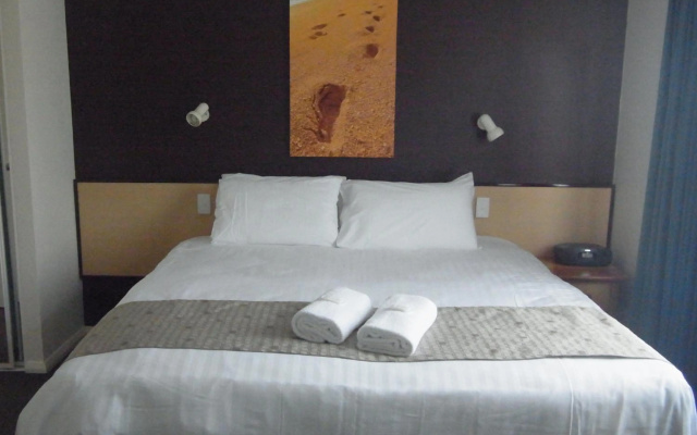 Margarets Beach Resort & Margaret River Beach Apartments – Guest Rooms – Gnarabup