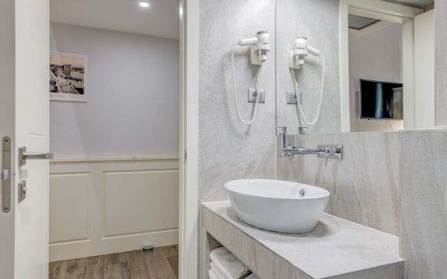 Roko Luxury Rooms
