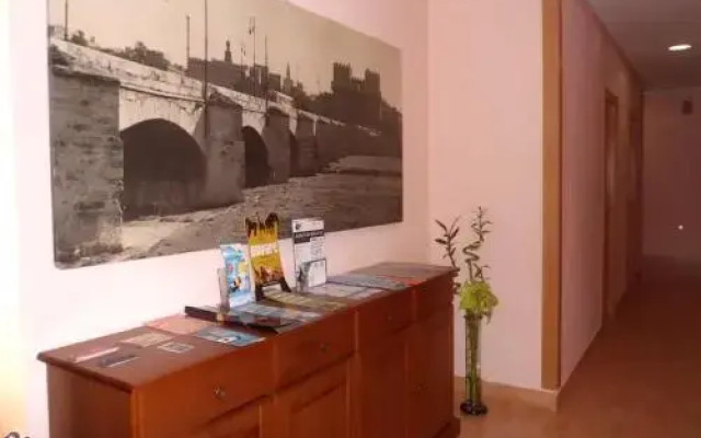 Hostal Abastos