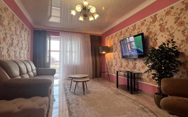 Sutki26 on Kalinin Avenue