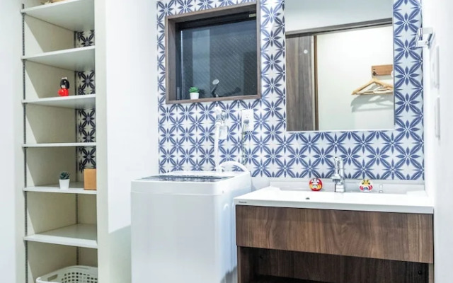 Shizuwa Tabi Taimu Kujō