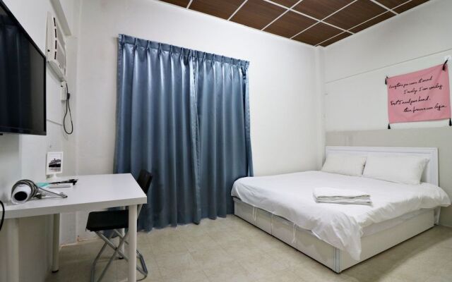 Taichung Zhonghua Road Nostalgic Inn