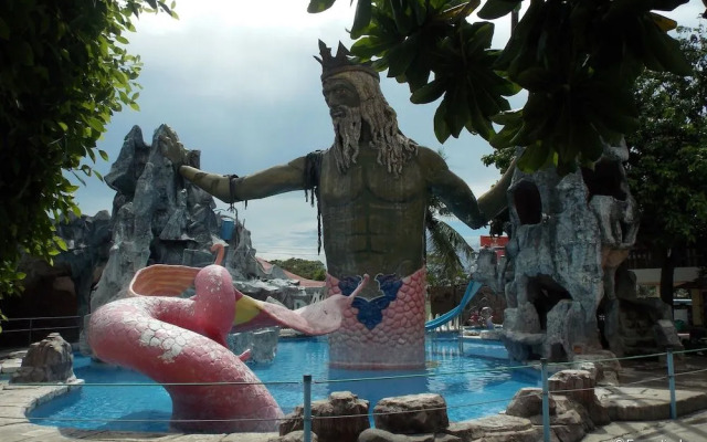 Caribbean Waterpark and Resotel