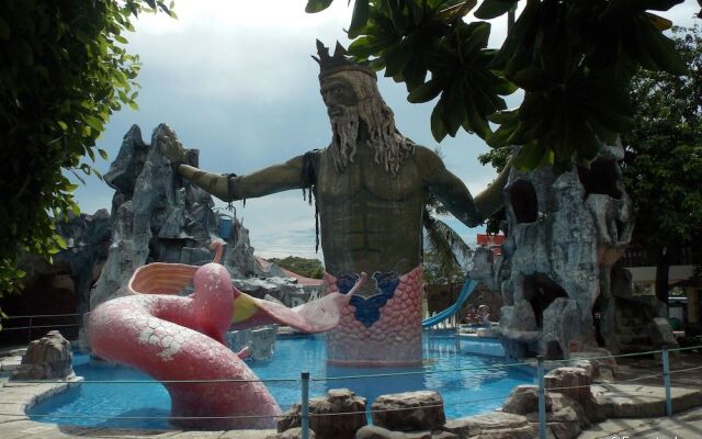 Caribbean Waterpark & Resotel