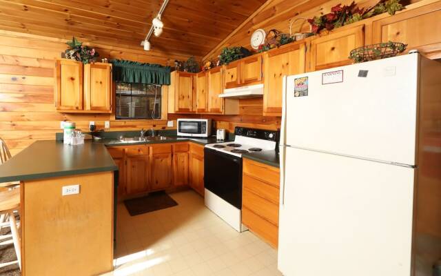 Four Seasons 193 - One Bedroom Cabin