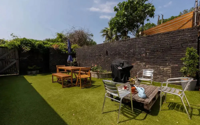 Spacious & Welcoming 4BD House - Kennington