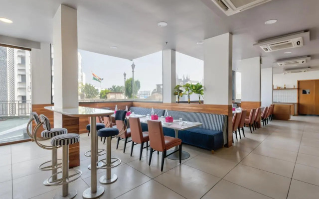 Ginger Surat City Centre