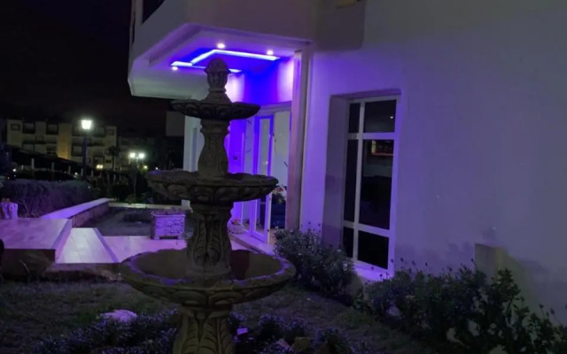 Studio de luxe avec piscine