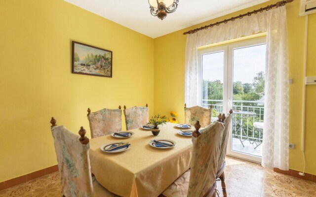 Beautiful Home in Medulin With Wifi and 3 Bedrooms
