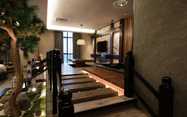 Vangohh Eminent Hotel & Spa