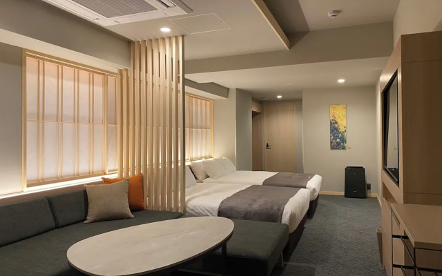 Premium Apart MONday KYOTO GOJO