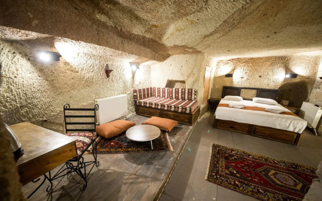 Harkasos Cave Hotel
