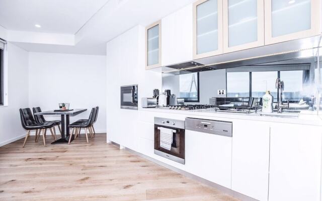 B08-darling Harbour Studio