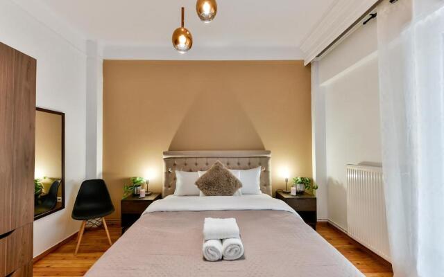 Porto Sea View Apartments - Mitropoleos 127