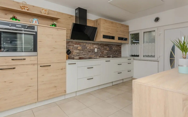 Holiday home Loncar