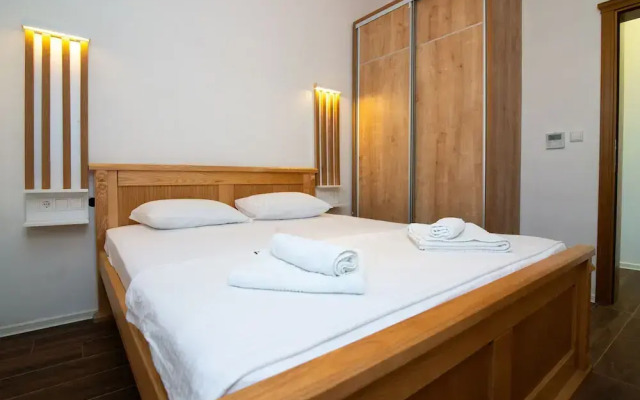 Sunset Bay Apartments