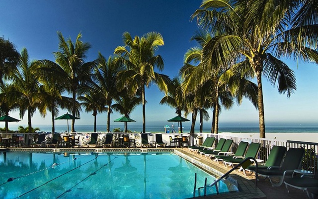 Bellwether Beach Resort