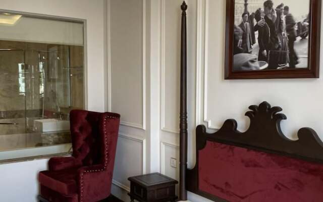 Mia Hotel (Feliz Hotel Binh Duong)