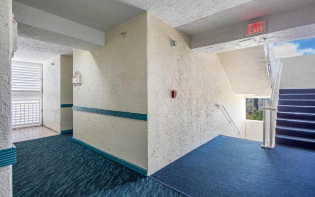 Tortuga Suite 301