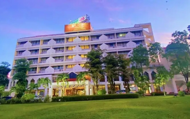 Phuphanplace Hotel