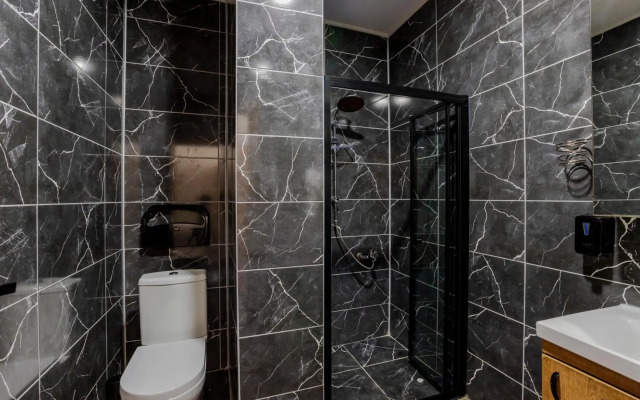 Acar Airport Hotel